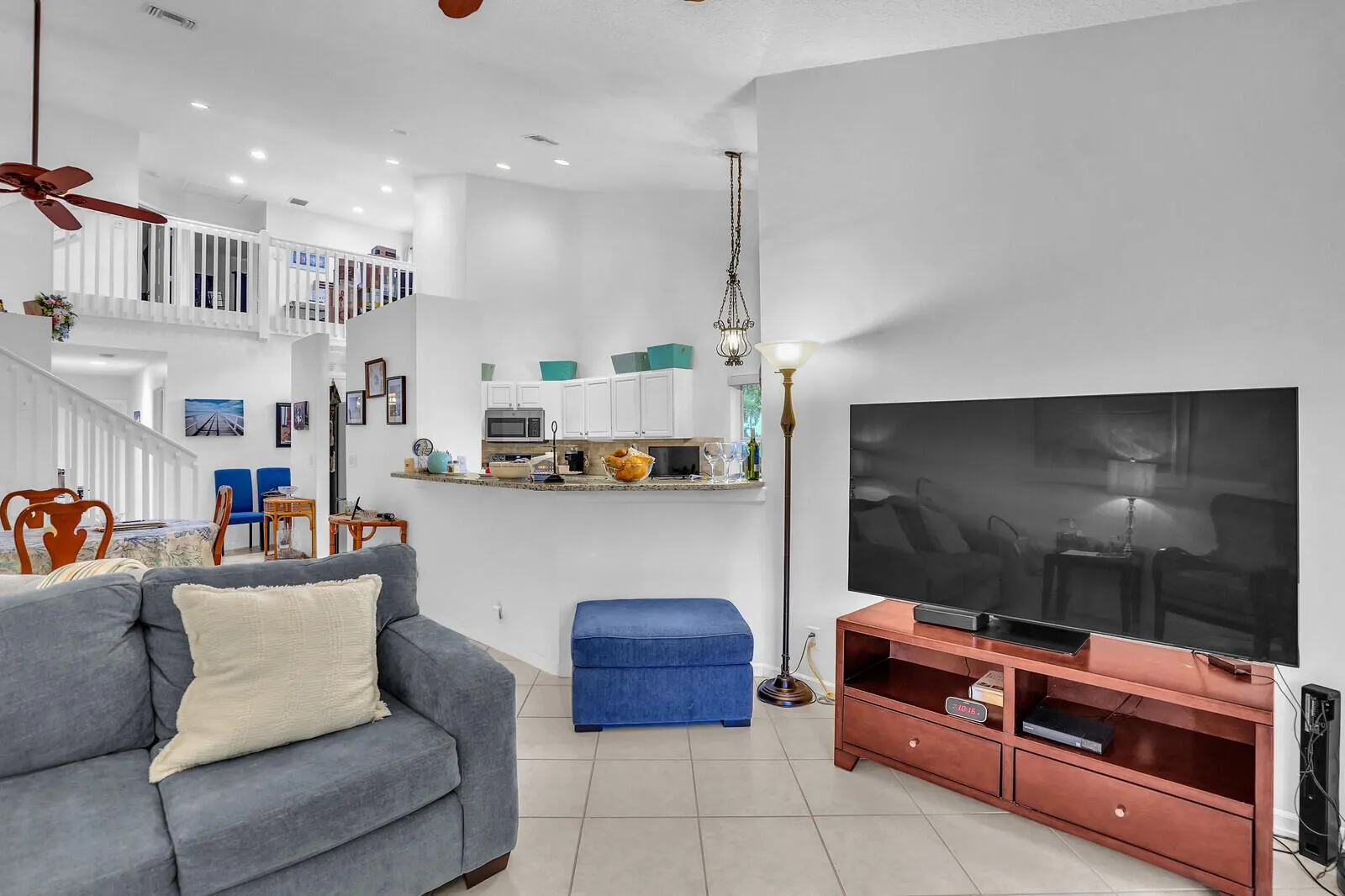 10673 Pelican Drive