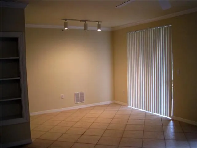 6533 Emerald Dunes Drive, #106