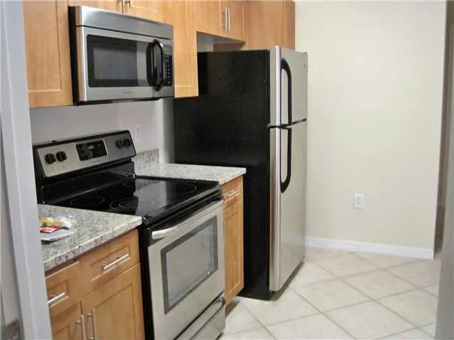6533 Emerald Dunes Drive, #106