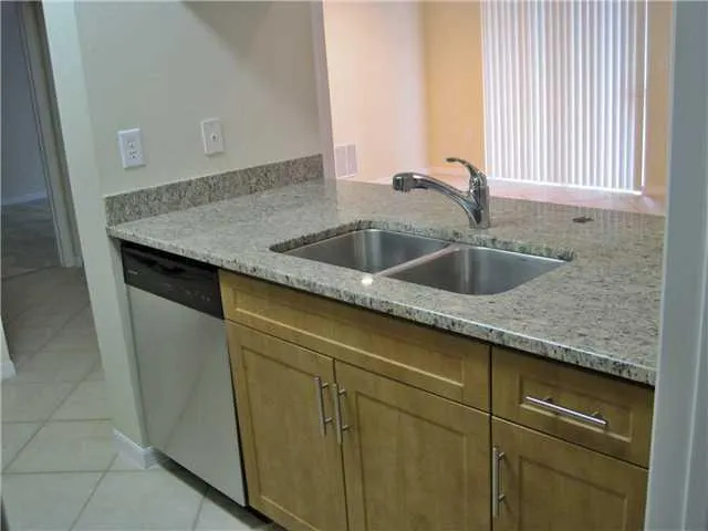 6533 Emerald Dunes Drive, #106