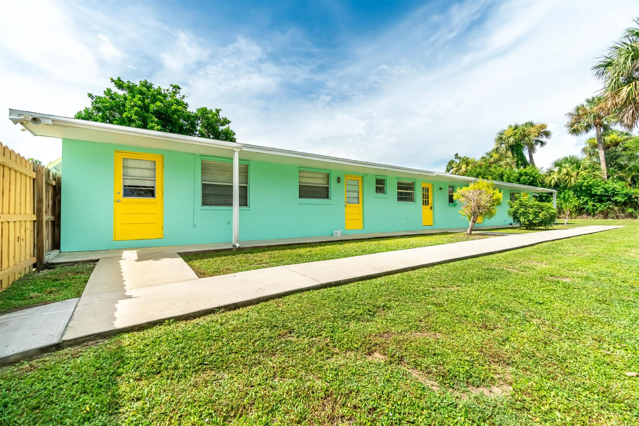 2566 NE Hickory Avenue, #B
