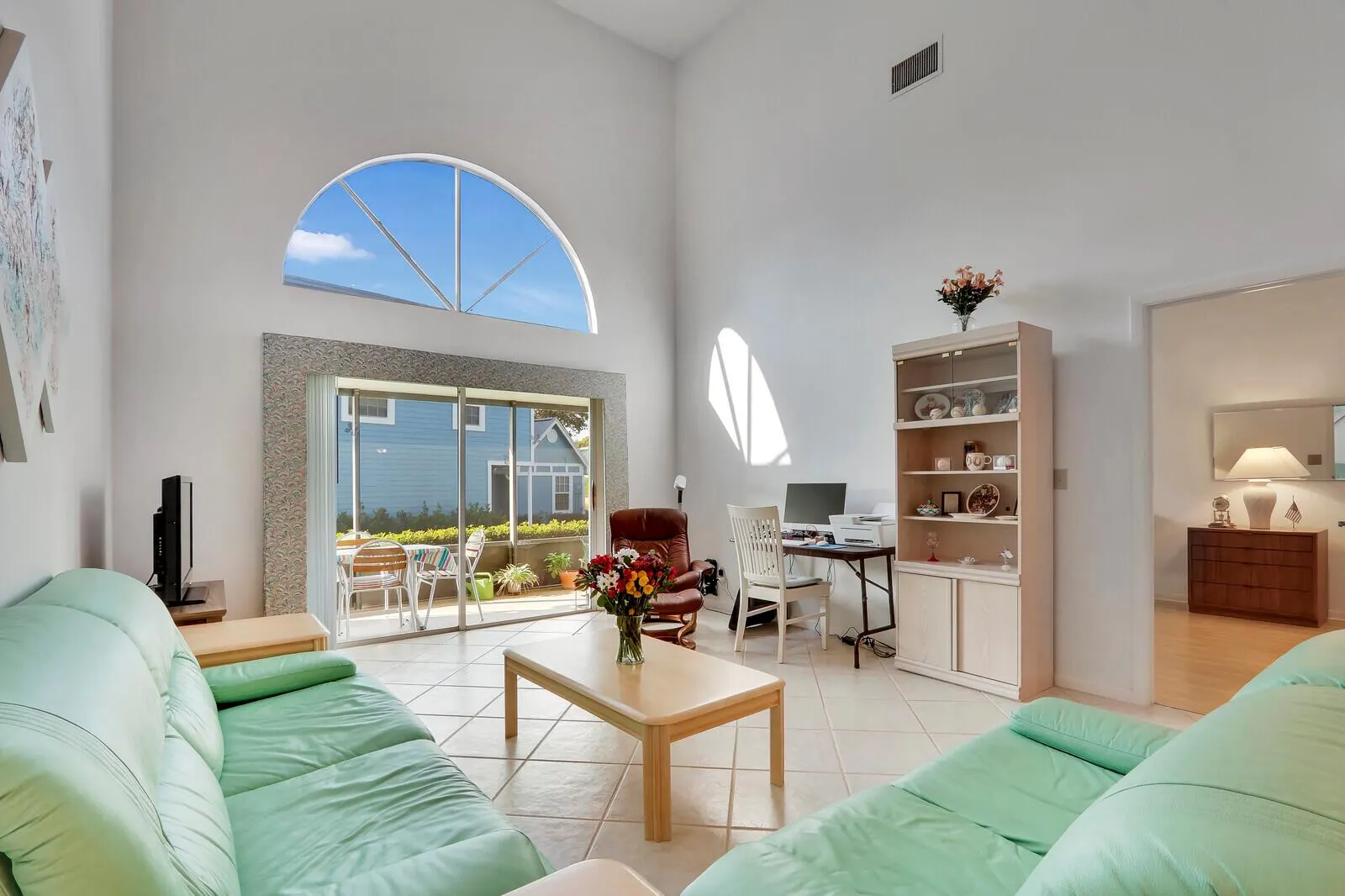 1302 Ocean Dunes Circle