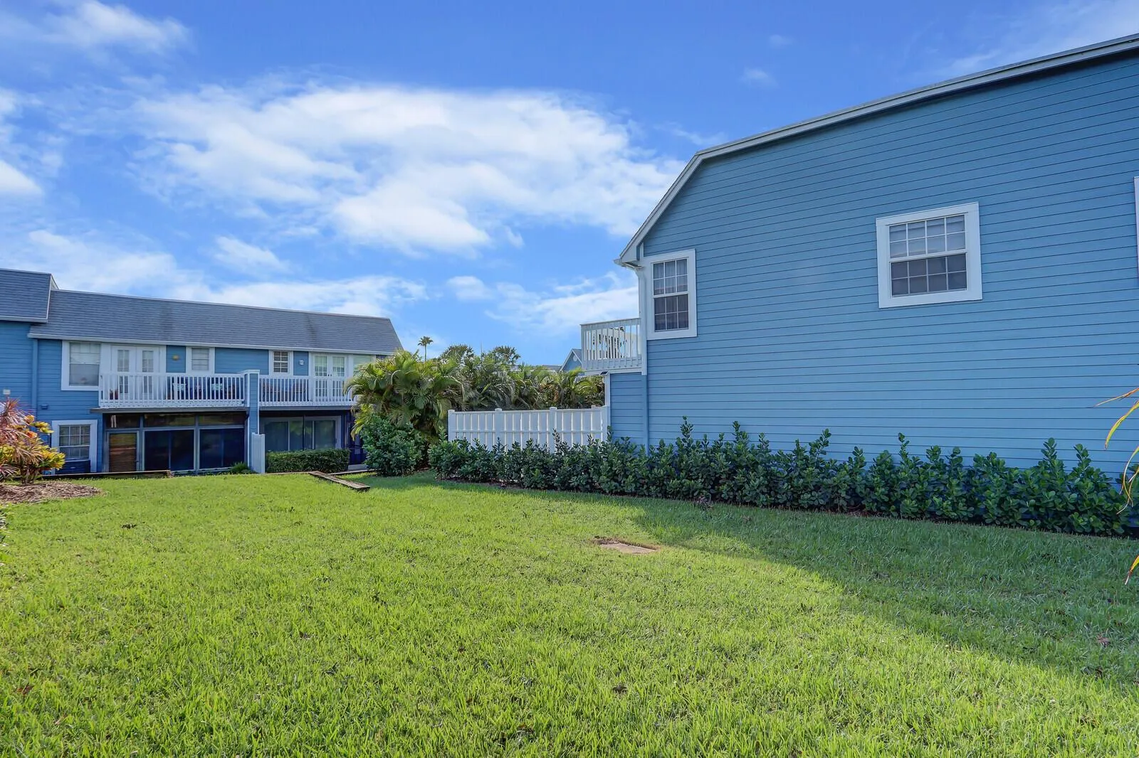 1302 Ocean Dunes Circle