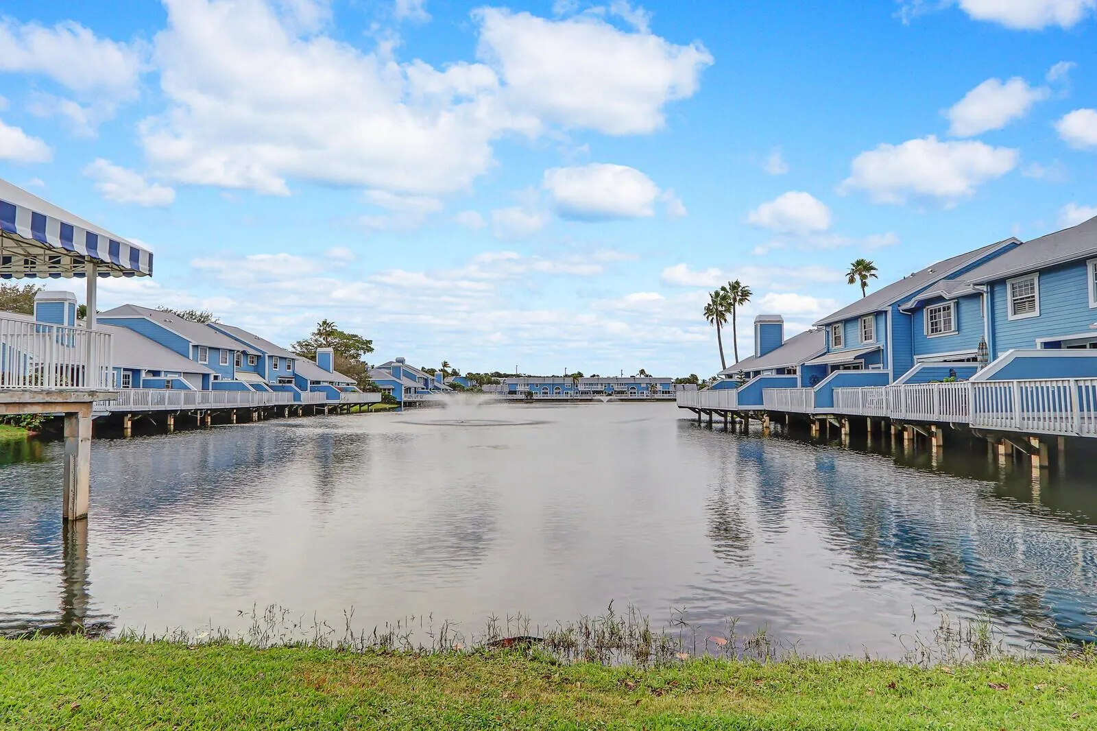 1302 Ocean Dunes Circle