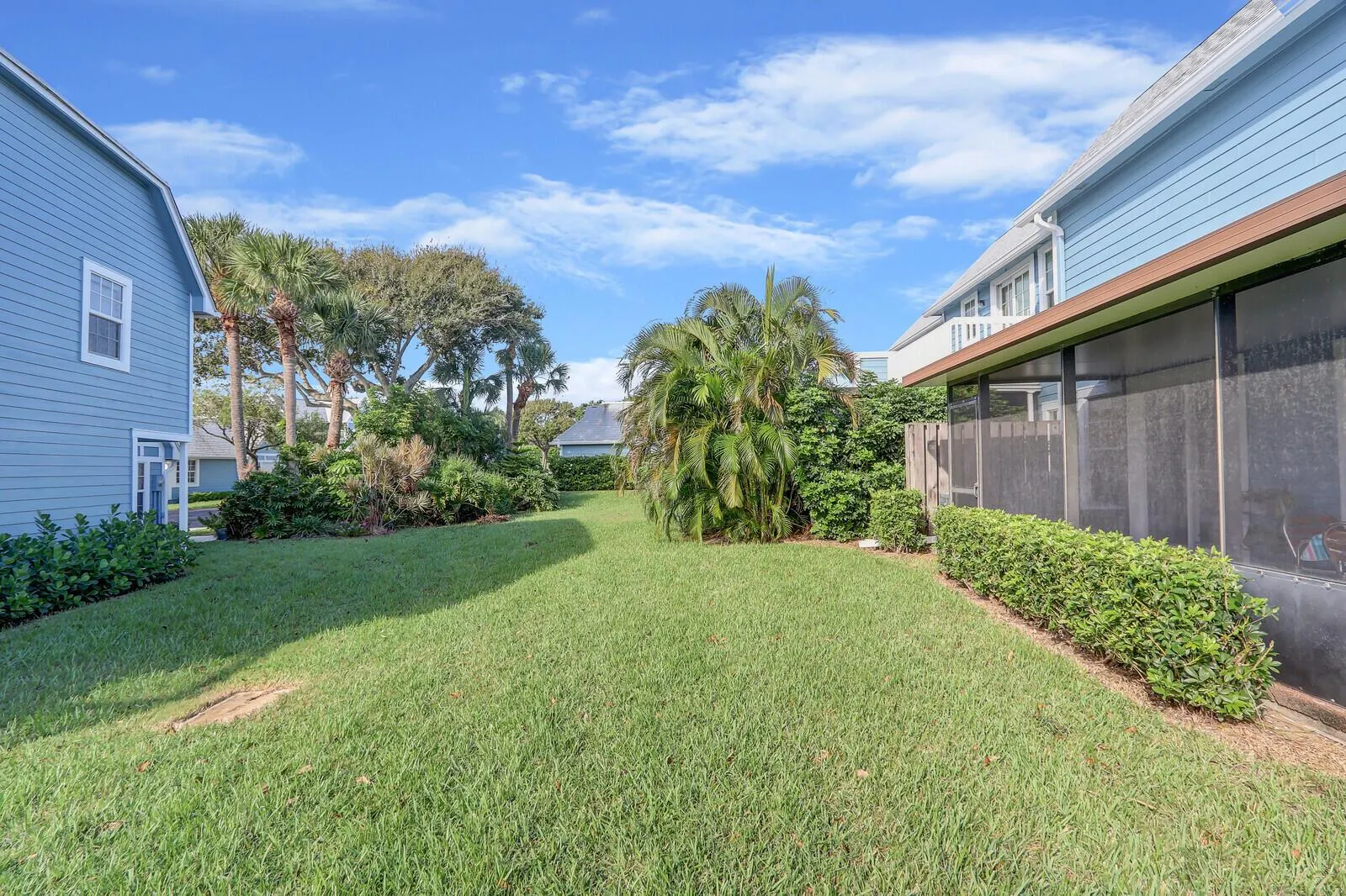 1302 Ocean Dunes Circle