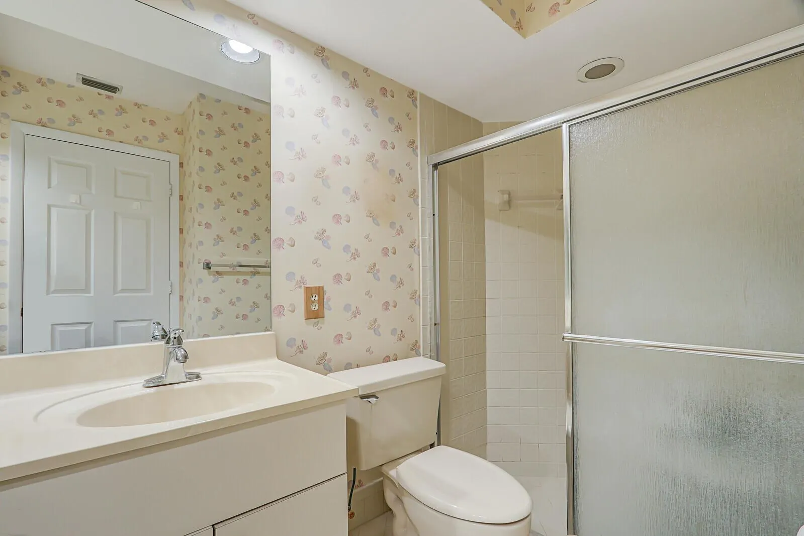 1302 Ocean Dunes Circle