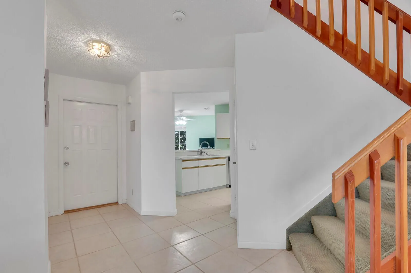 1302 Ocean Dunes Circle