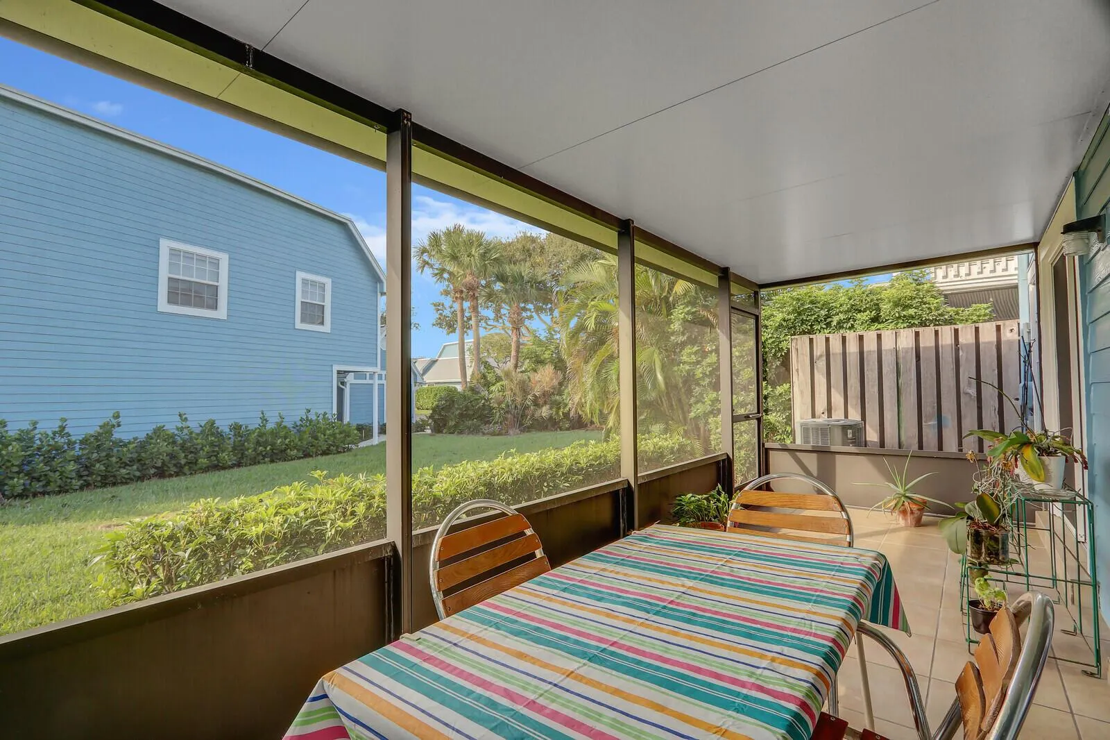 1302 Ocean Dunes Circle