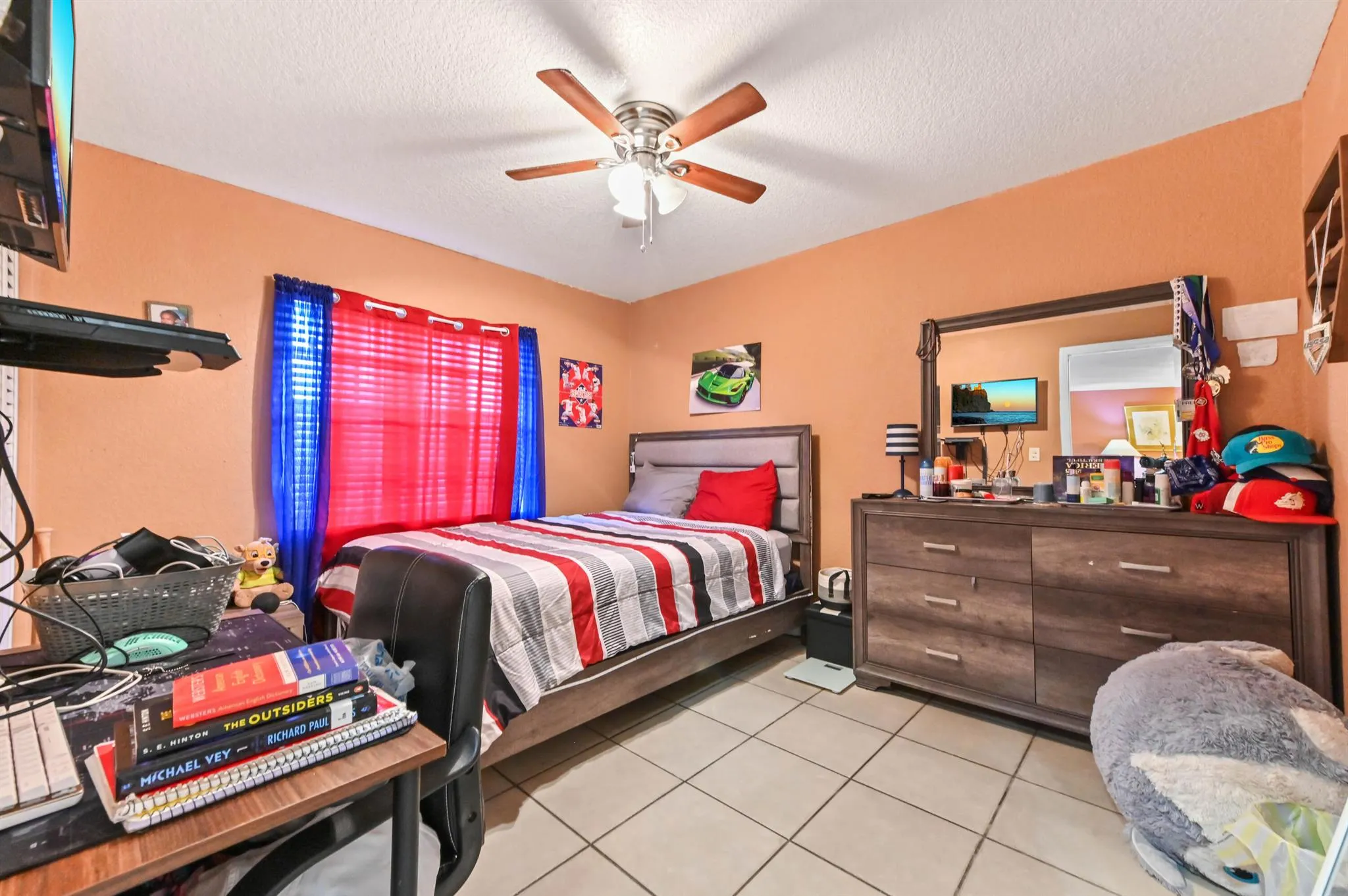 6162 Arcade Court