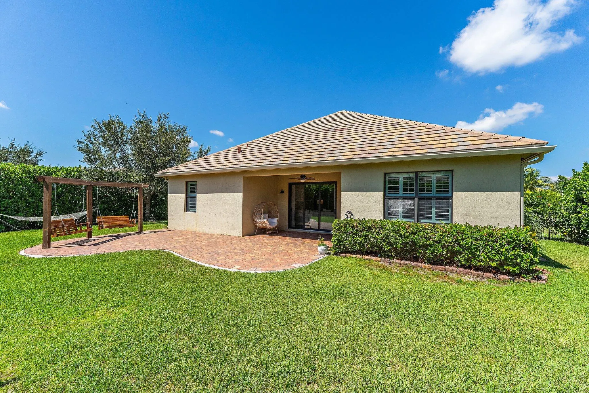 1171 SW Cherry Blossom Lane