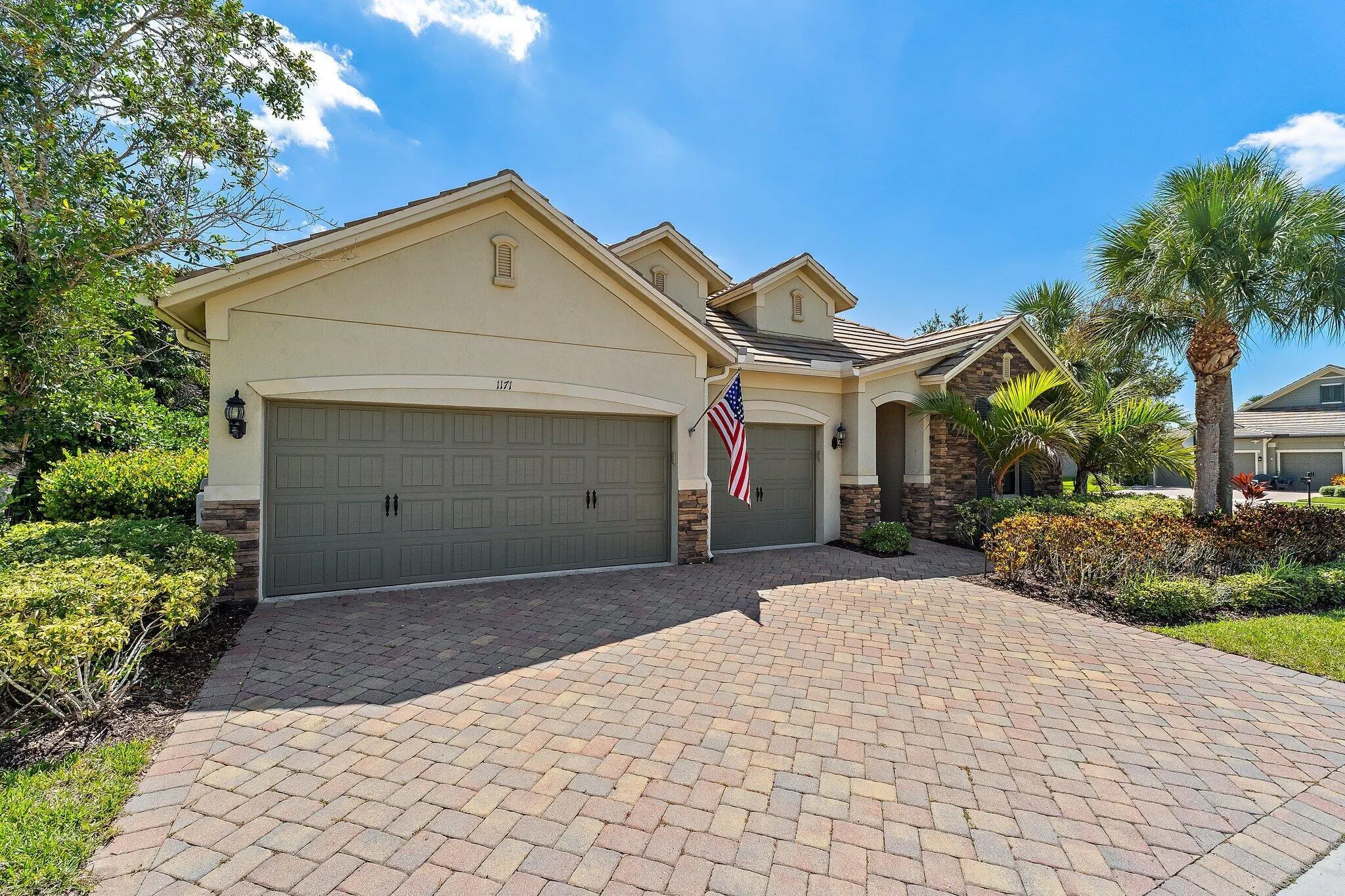 1171 SW Cherry Blossom Lane
