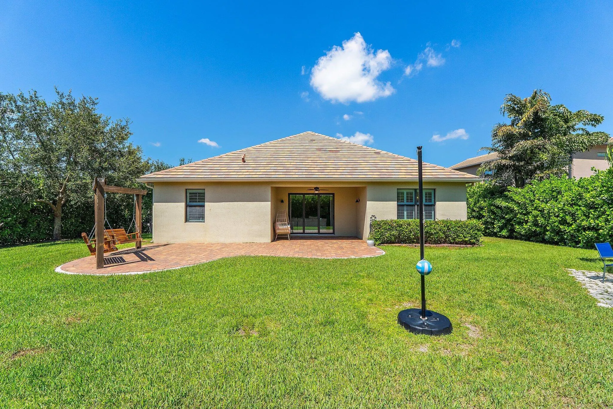 1171 SW Cherry Blossom Lane