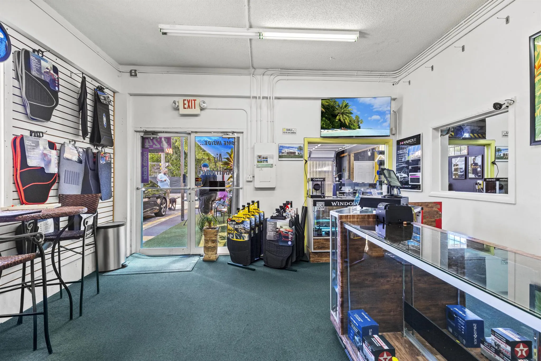824 N Dixie Highway