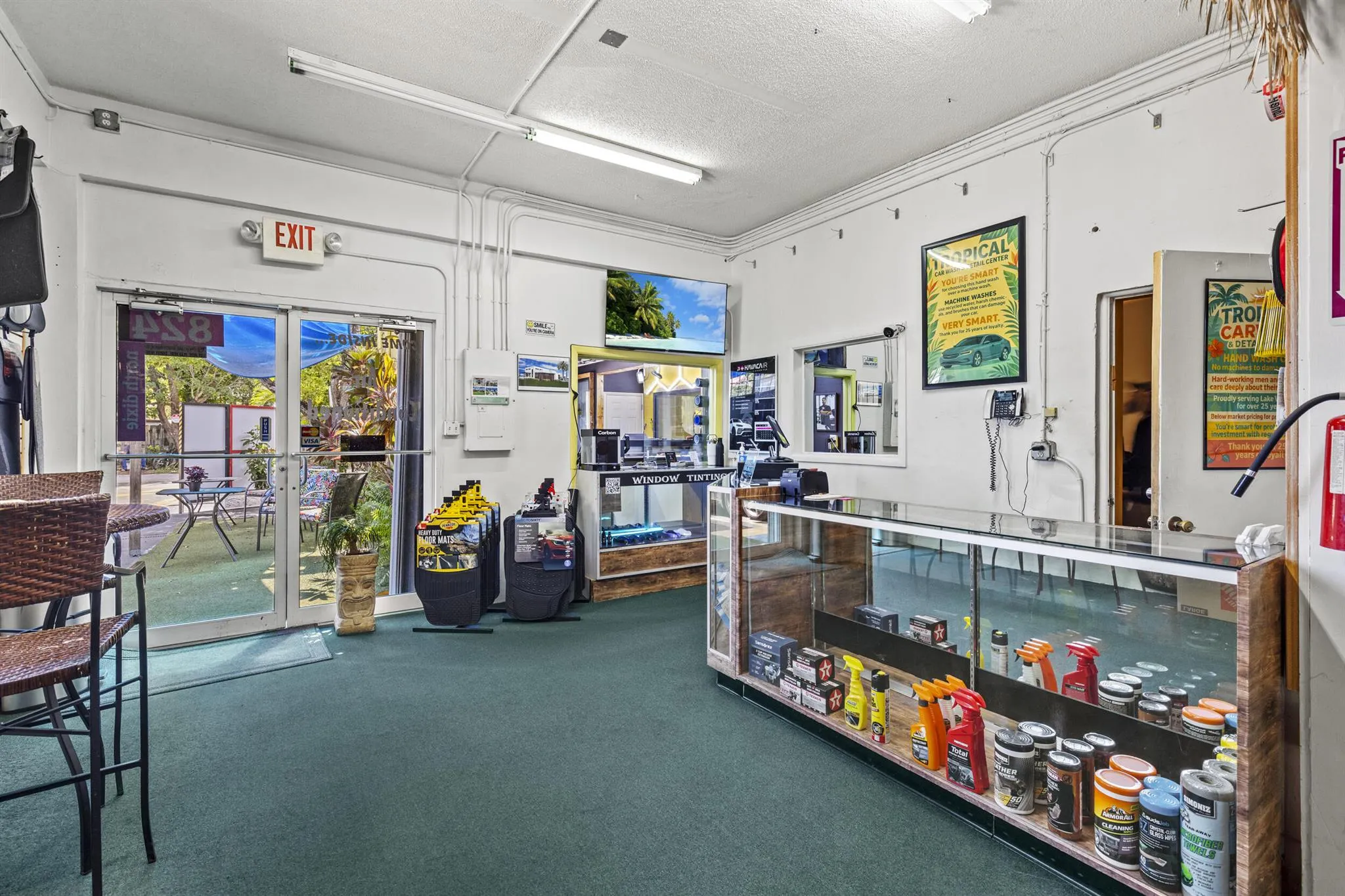 824 N Dixie Highway