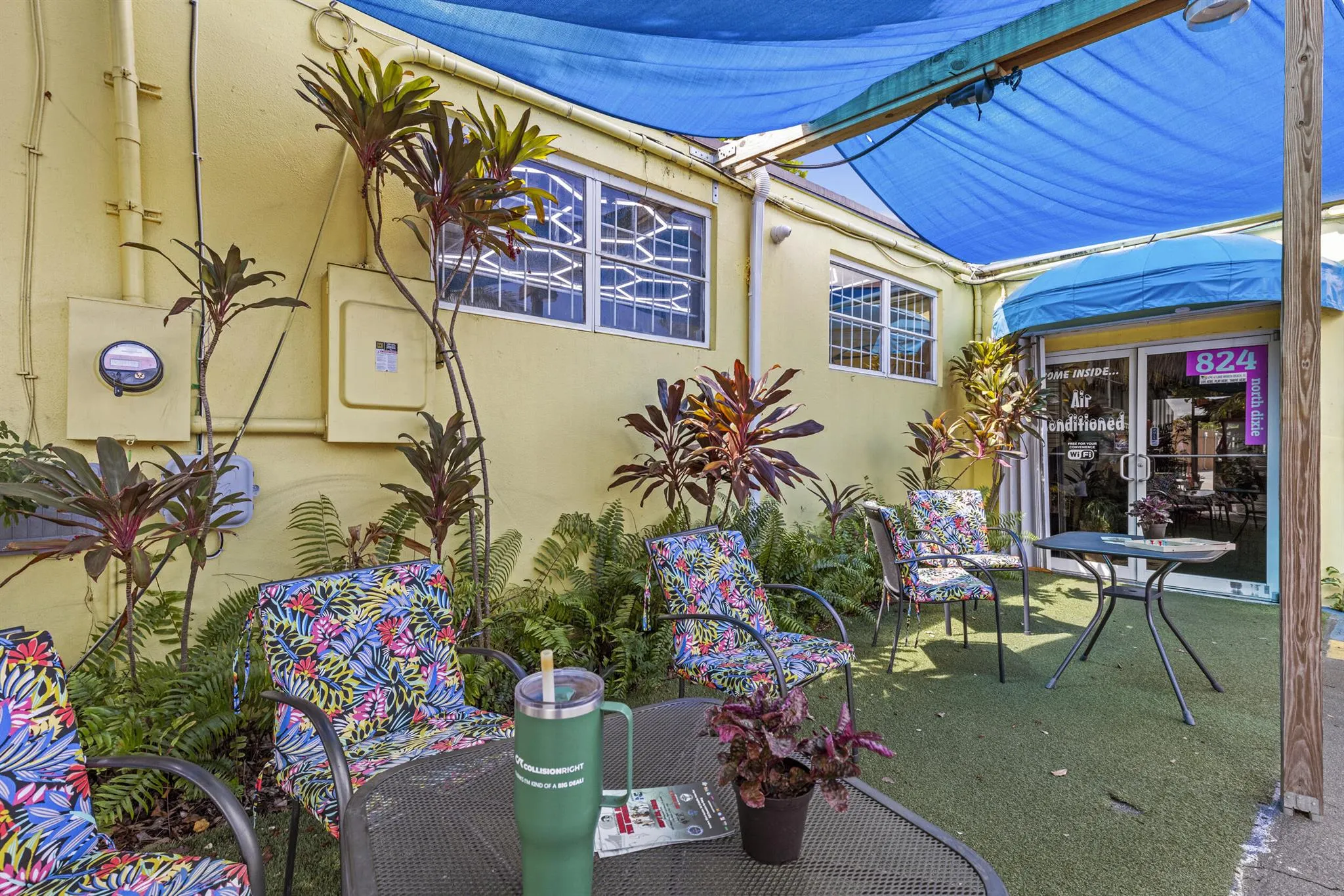 824 N Dixie Highway
