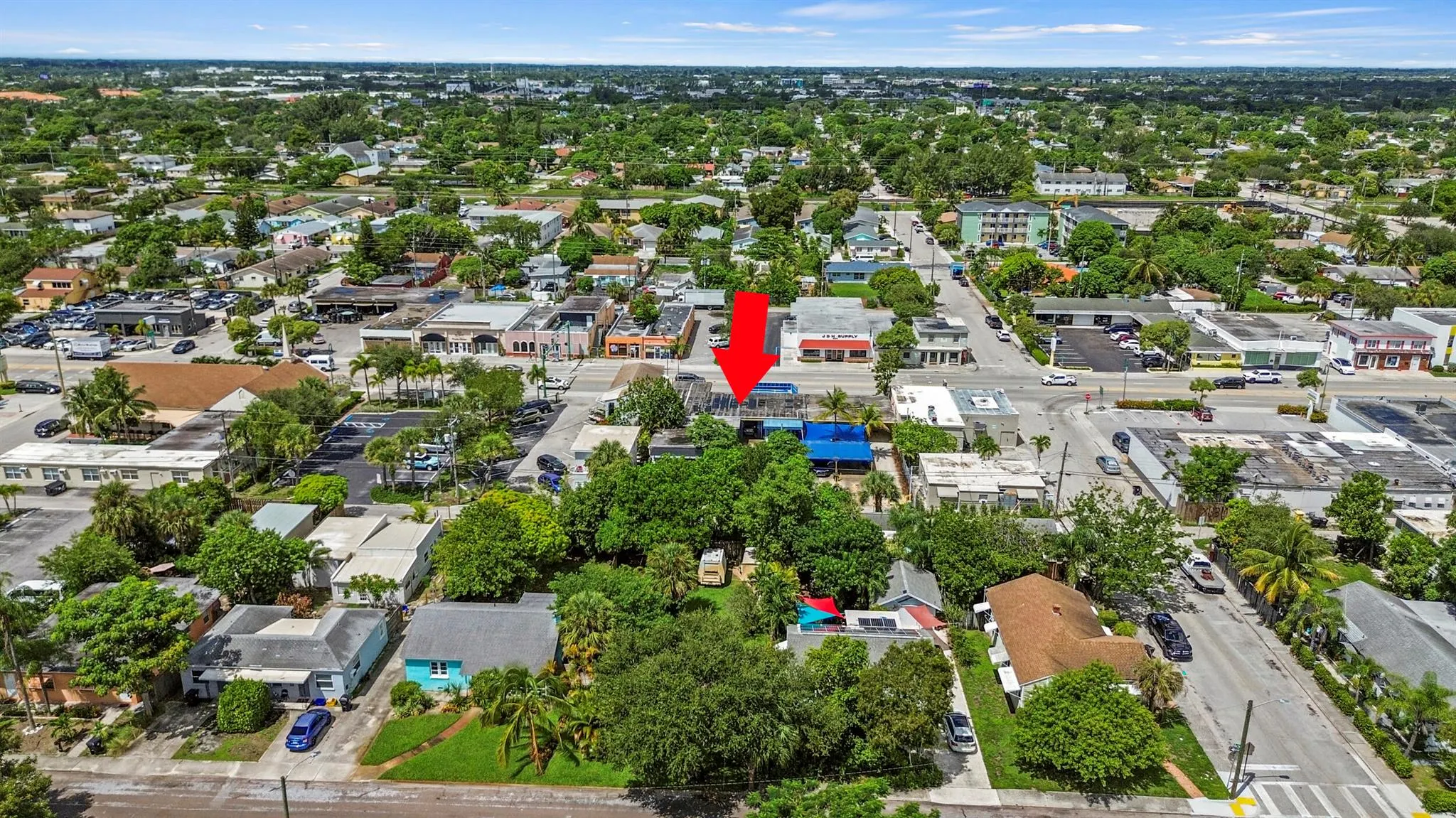 824 N Dixie Highway