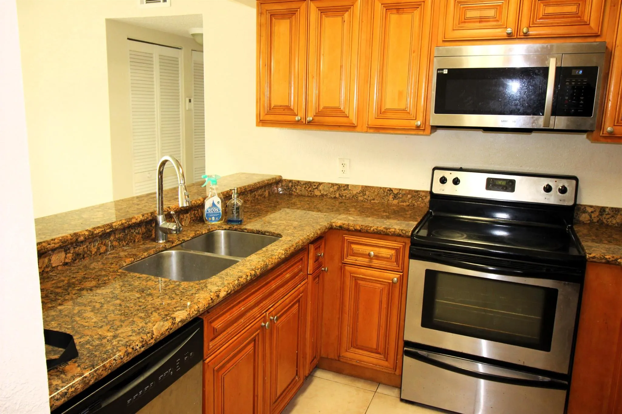 1513 Lake Crystal Drive, #C