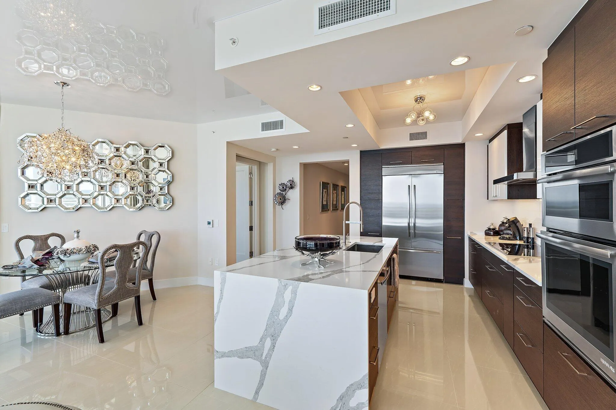 2 Water Club Way, #1603