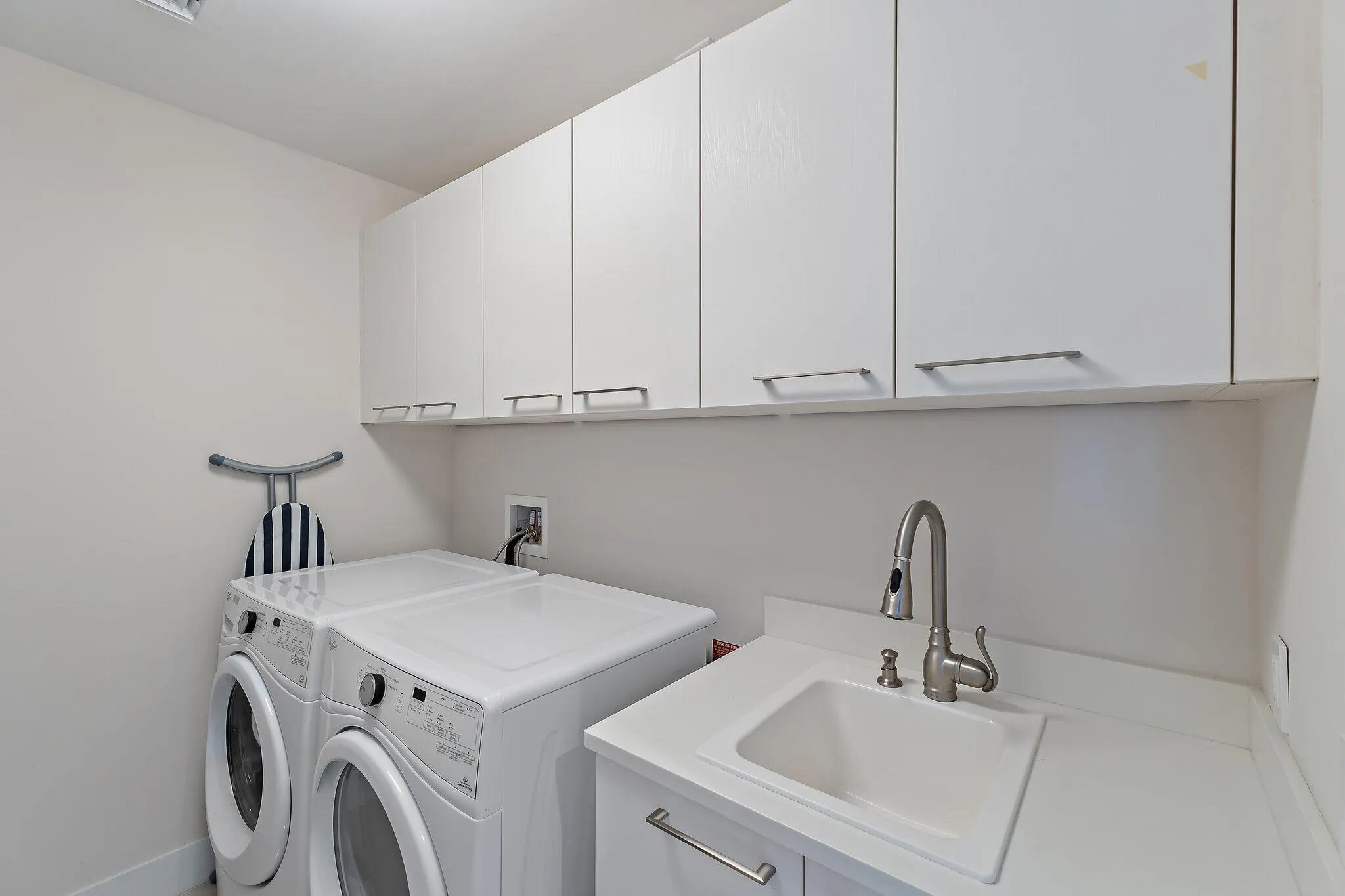 2 Water Club Way, #1603