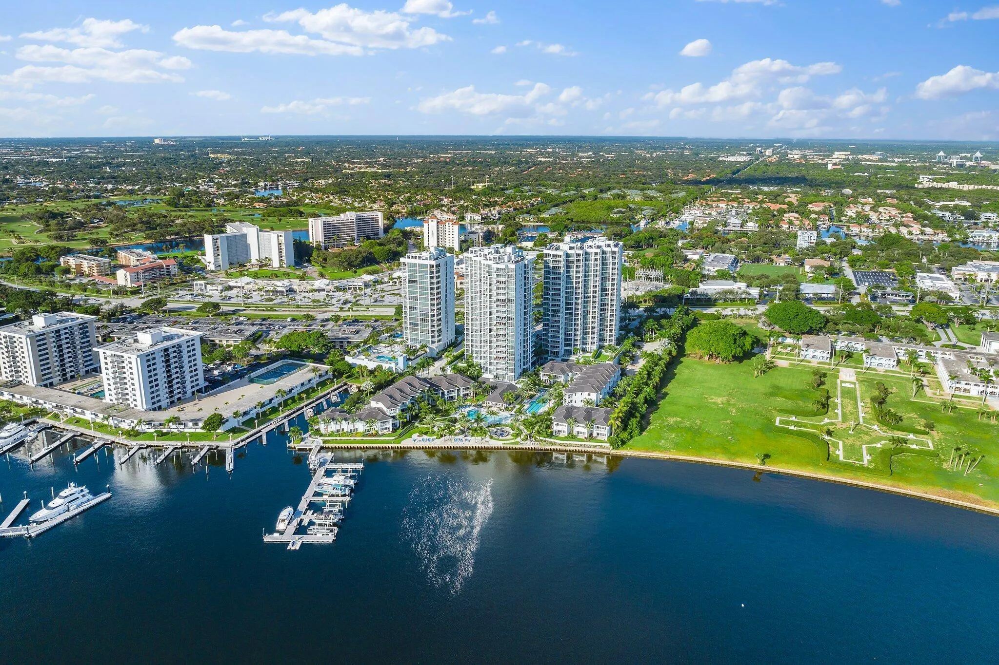 2 Water Club Way, #1603