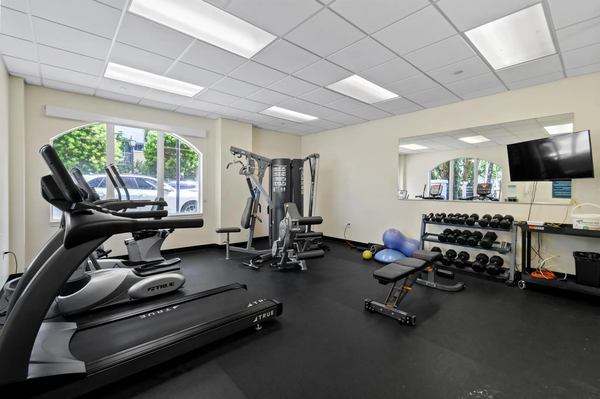 3940 N Flagler Drive, #206