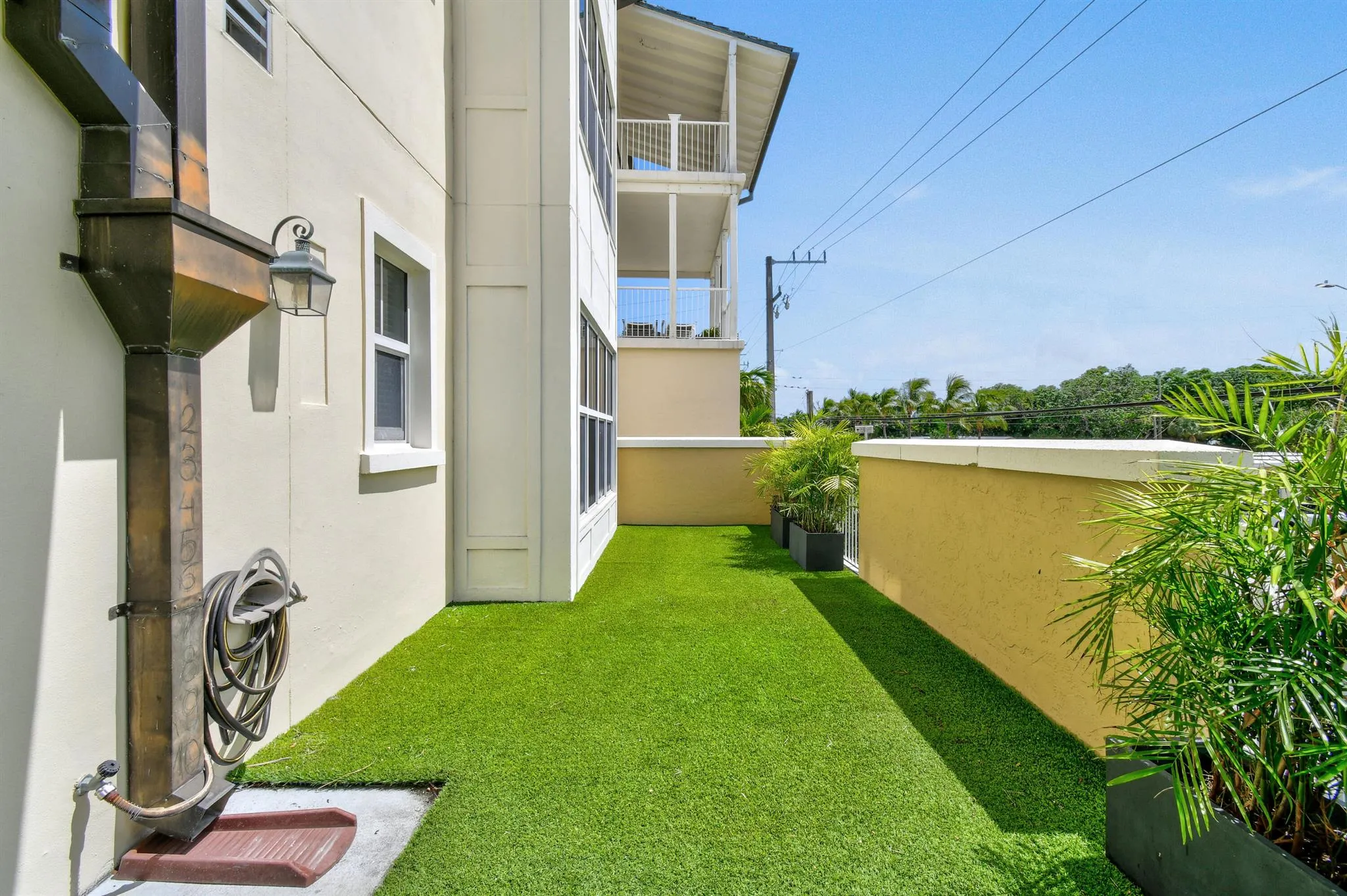 3940 N Flagler Drive, #206