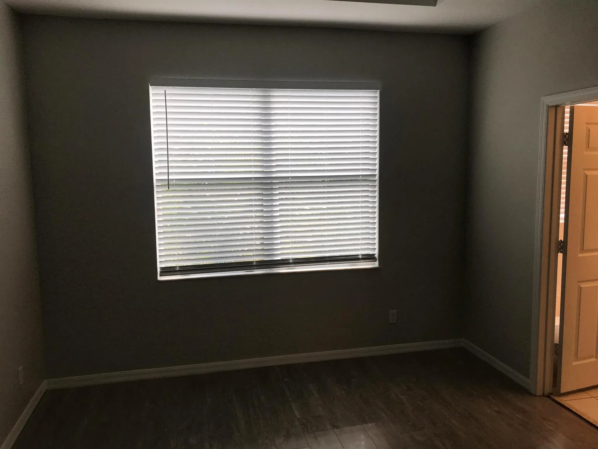 895 Pipers Cay Drive, #895