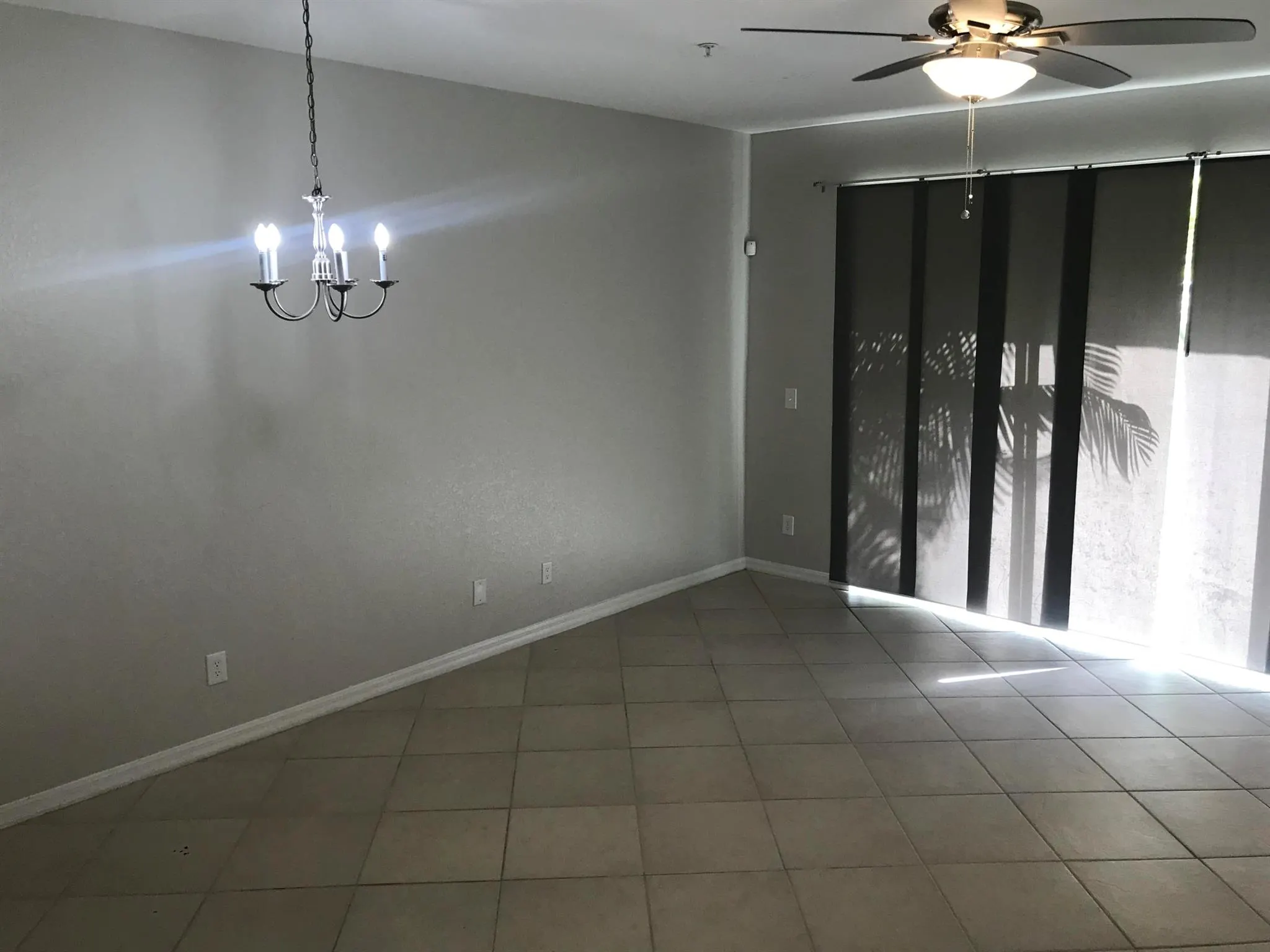 895 Pipers Cay Drive, #895