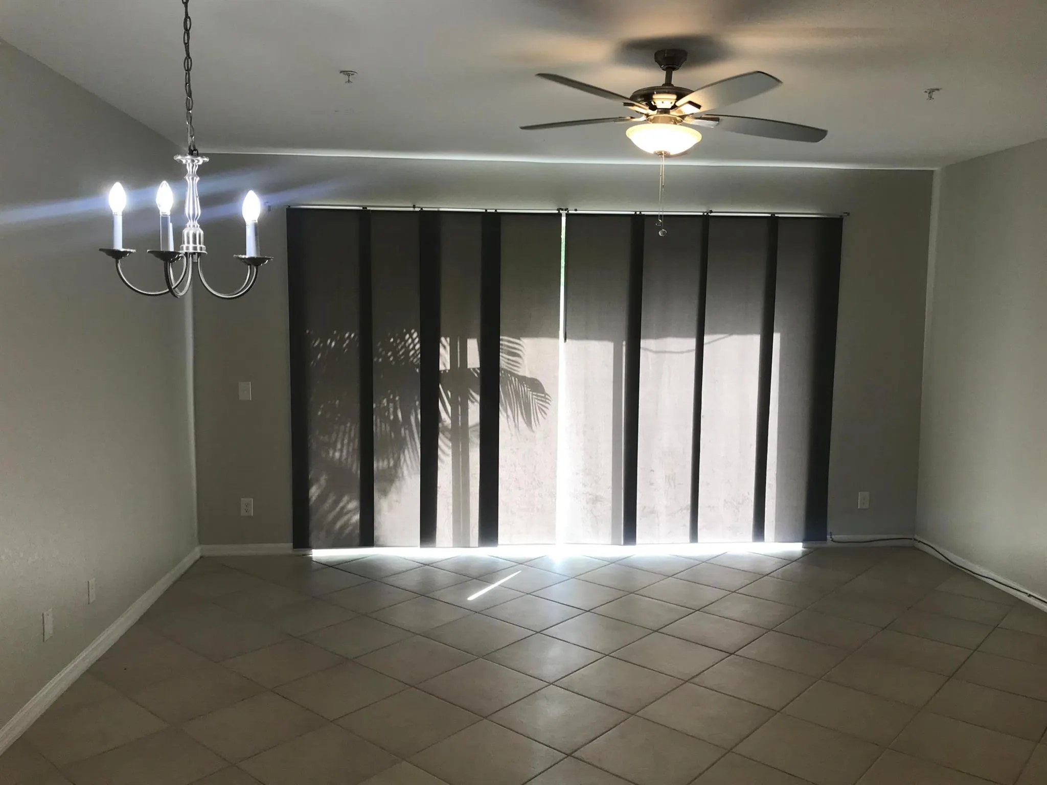 895 Pipers Cay Drive, #895