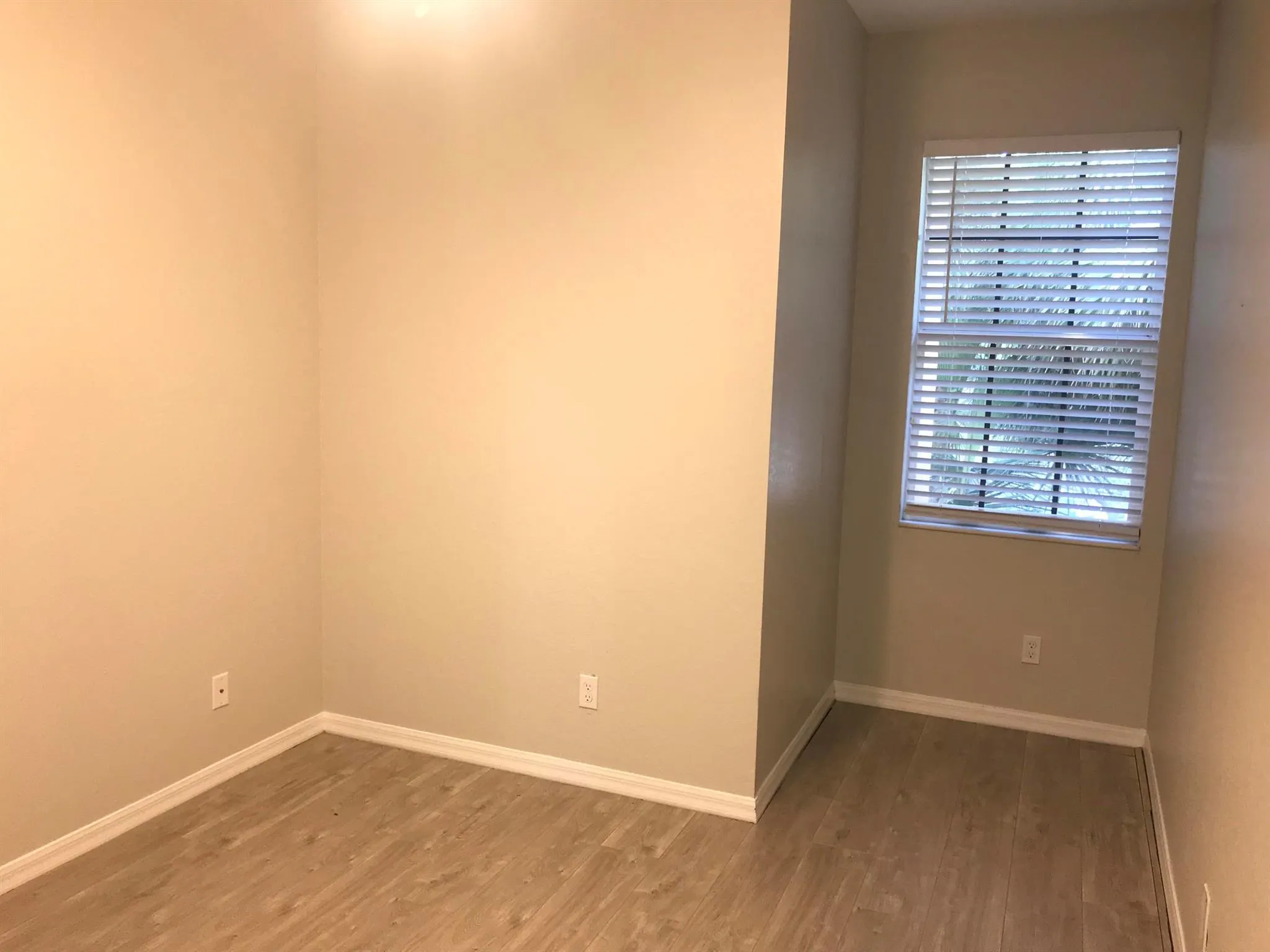 895 Pipers Cay Drive, #895