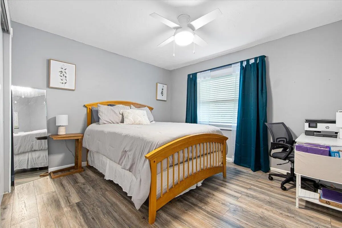 6006 Indrio Road, #7
