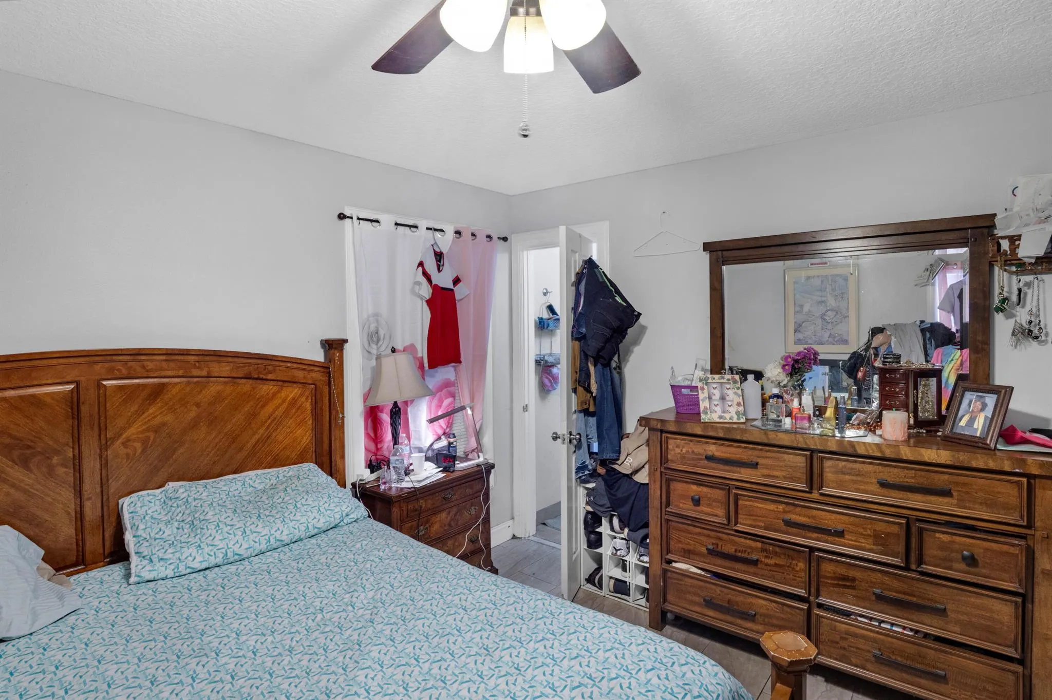 5372 Woodland Drive