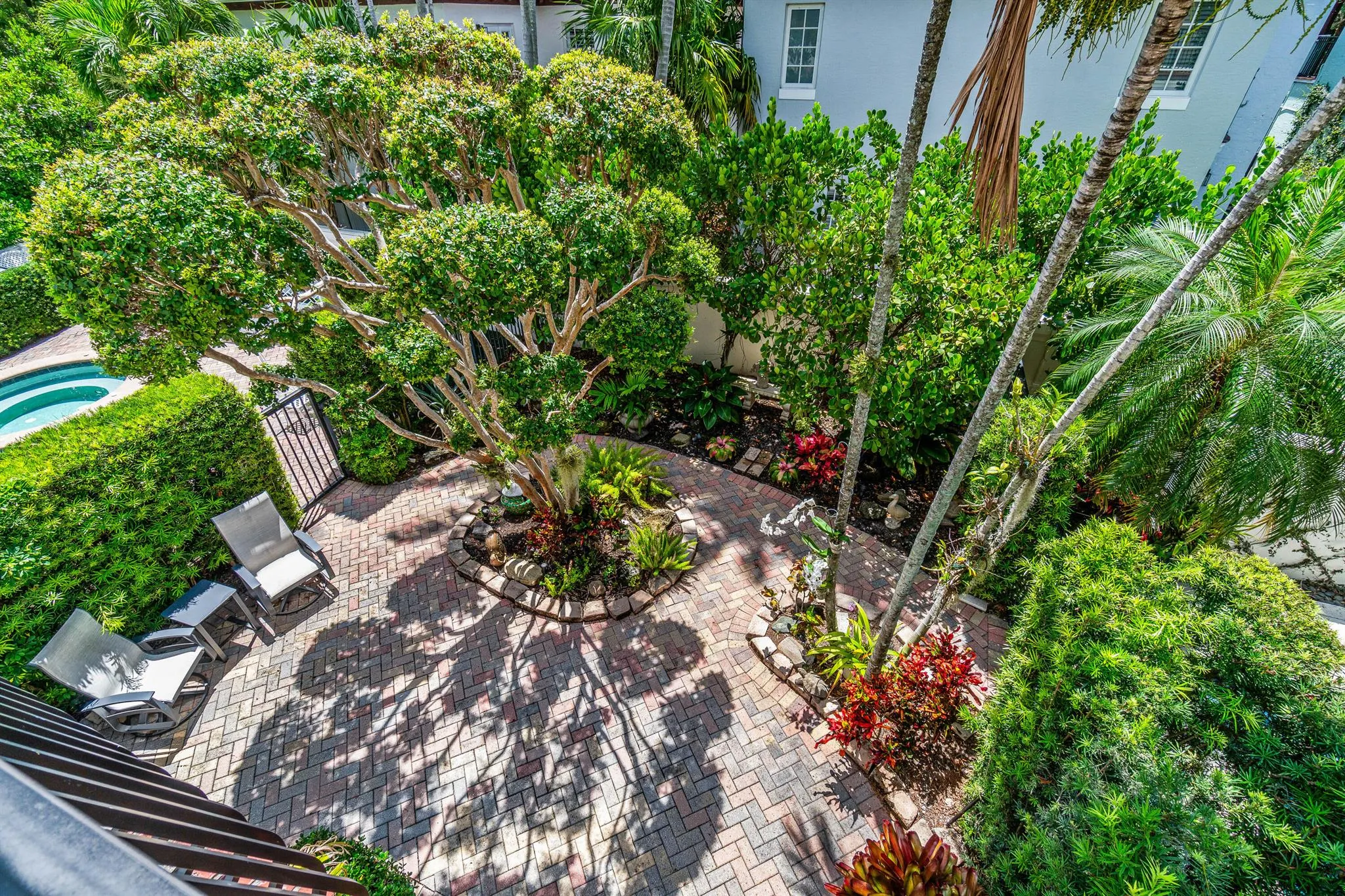 828 Estuary Way