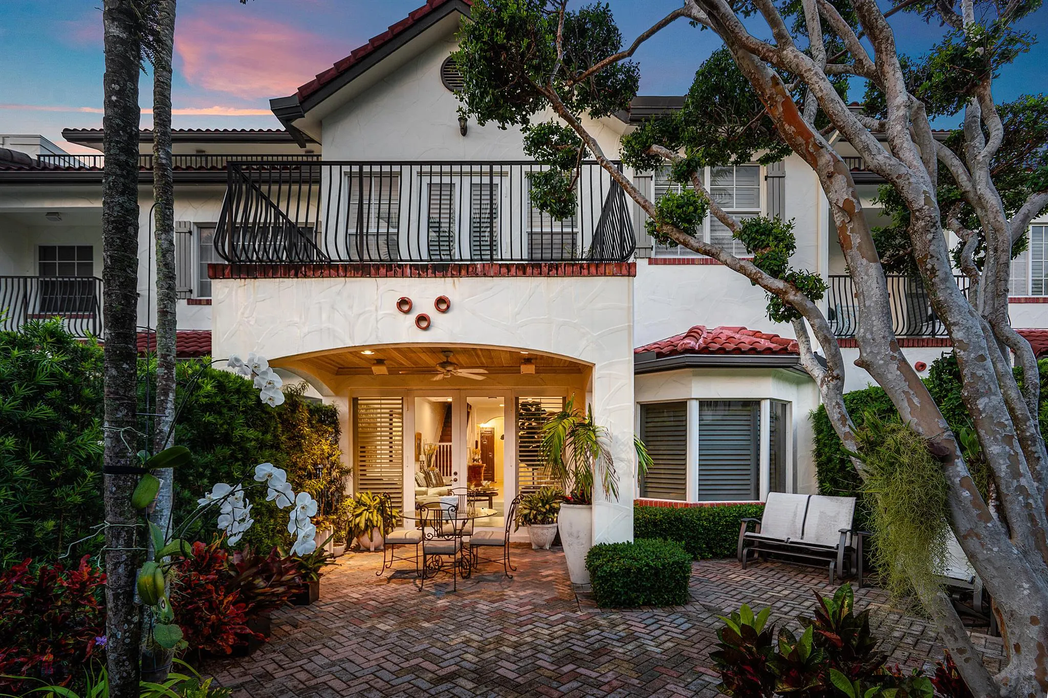 828 Estuary Way