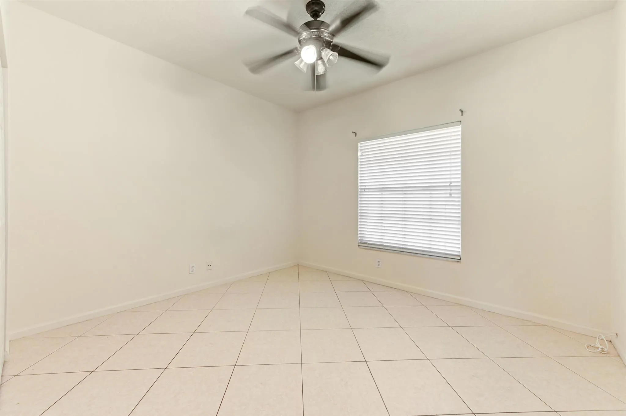 12215 Brisbane Lane