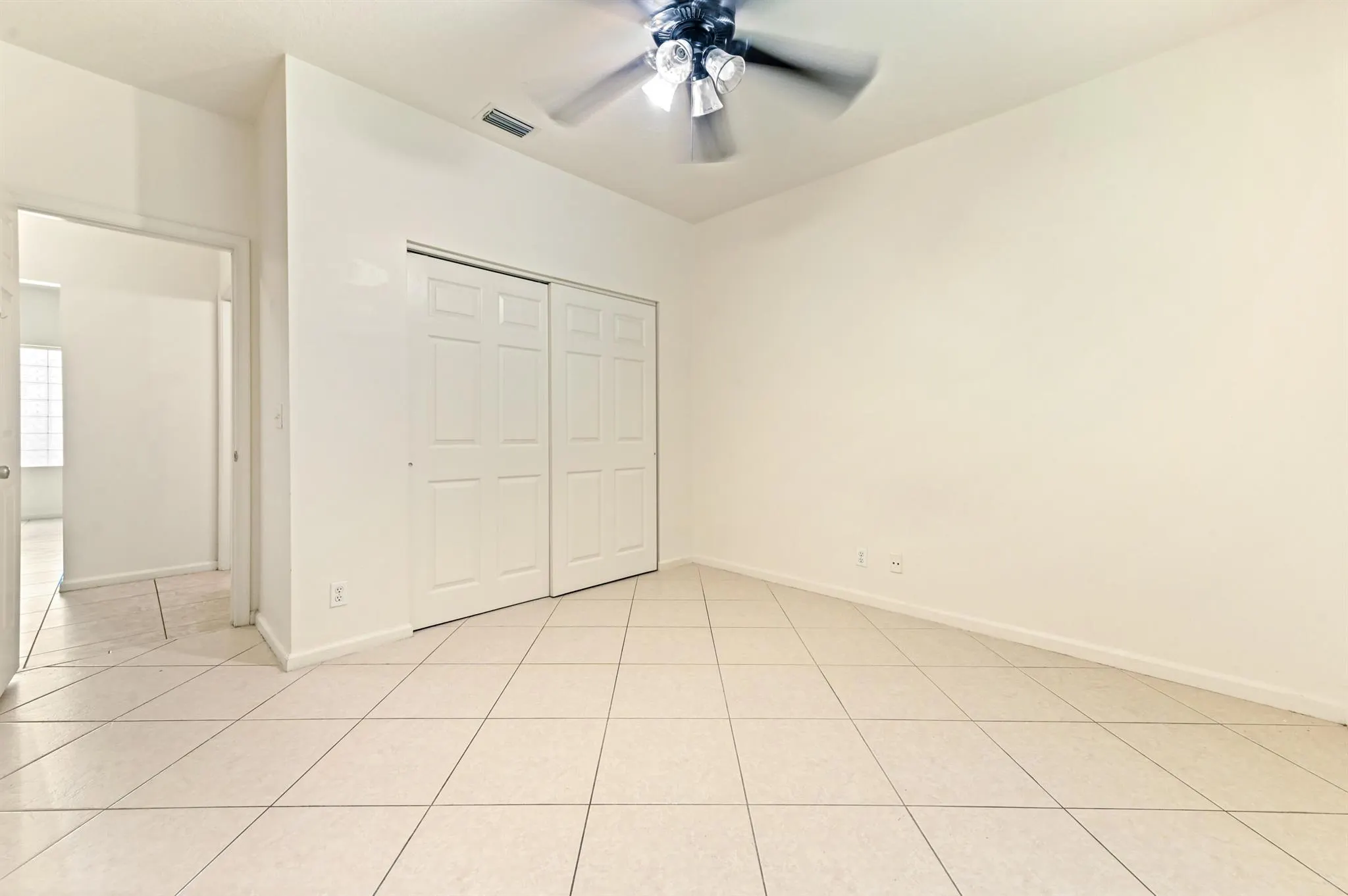 12215 Brisbane Lane