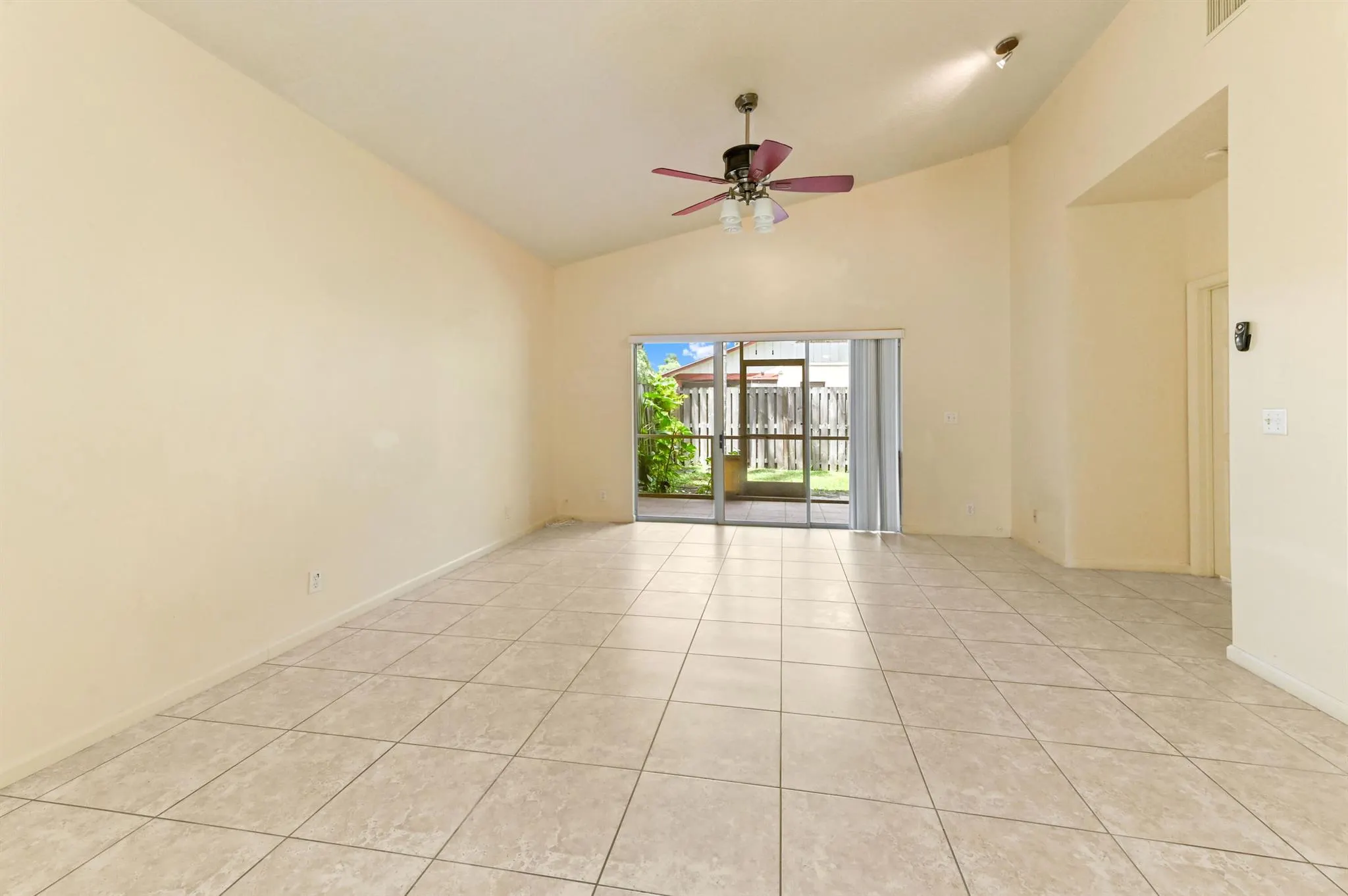 12215 Brisbane Lane