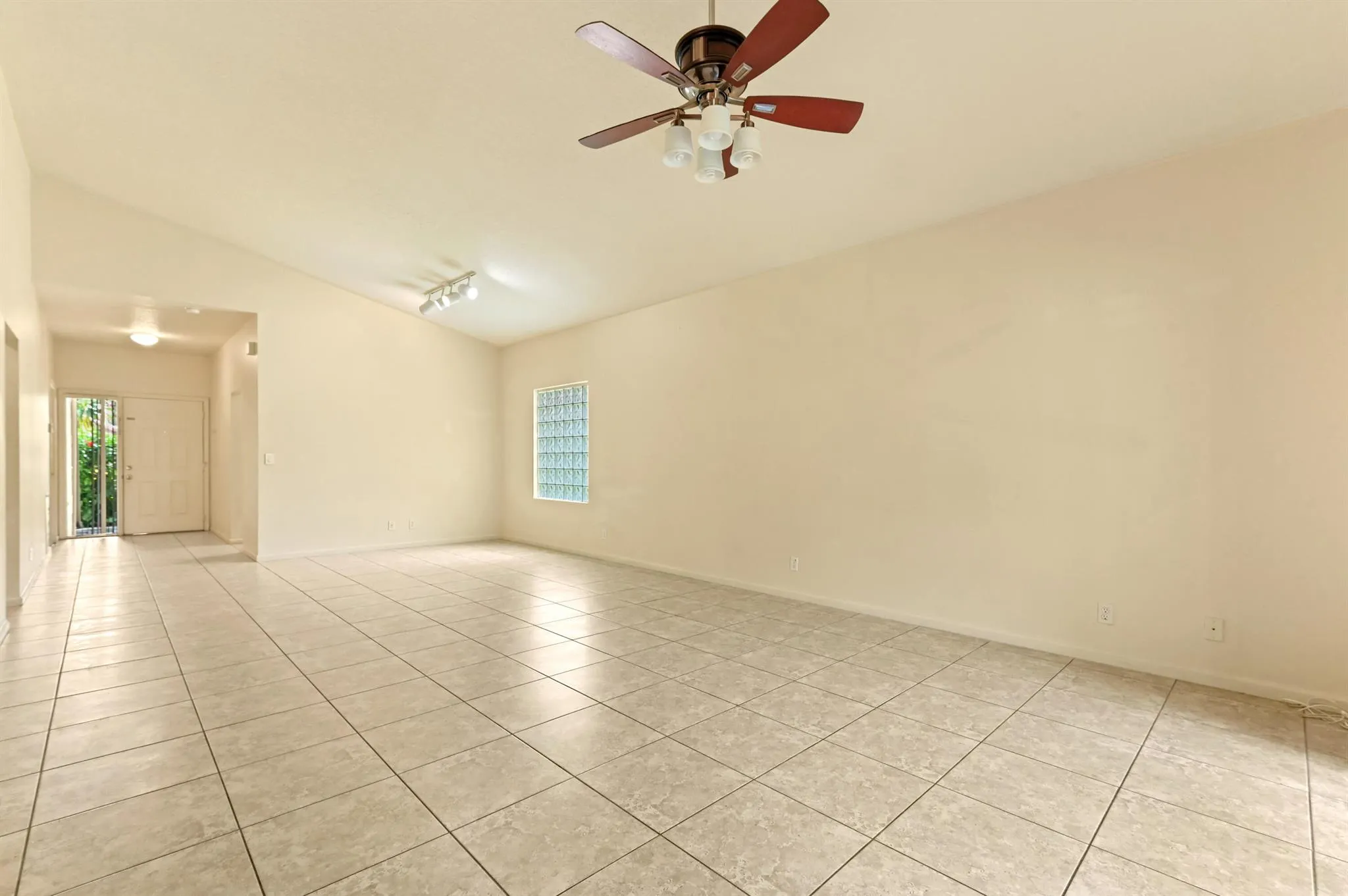 12215 Brisbane Lane