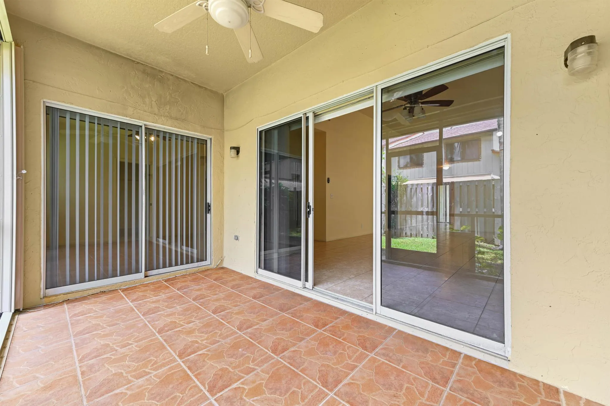 12215 Brisbane Lane