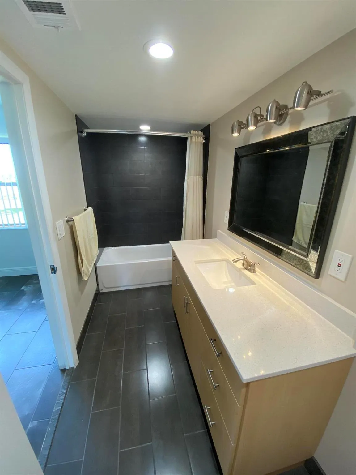 9355 SW 8th Street, #305