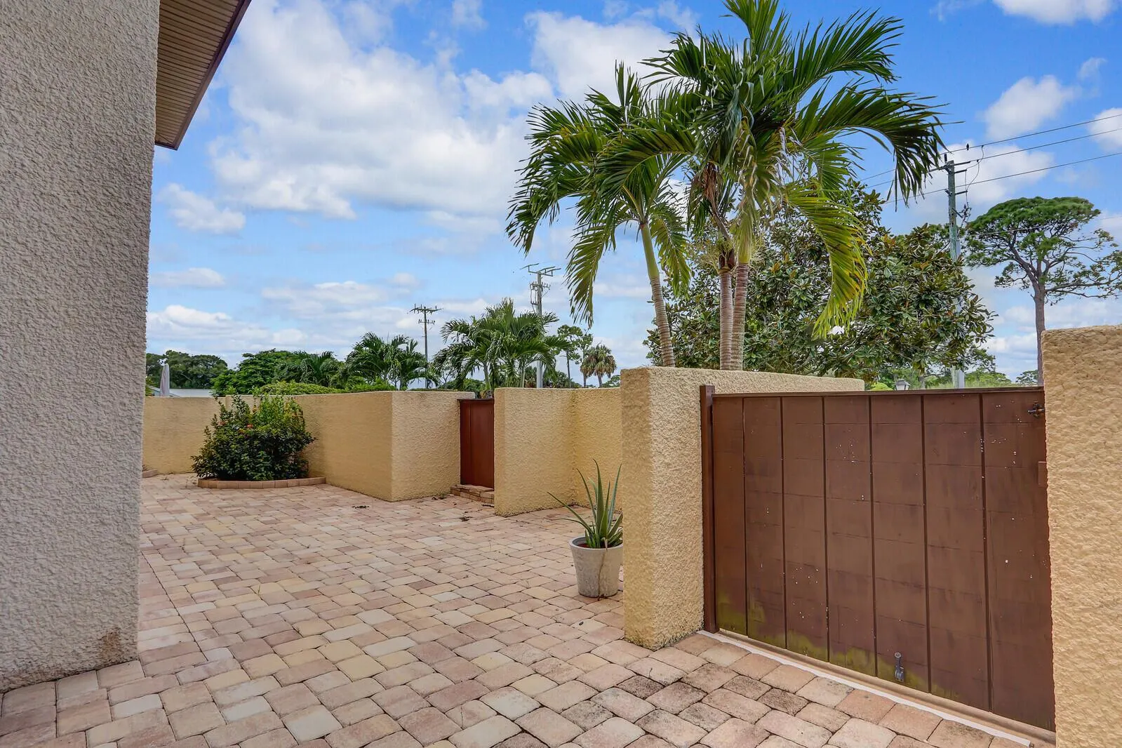 1800 SE St. Lucie Boulevard, #9-103