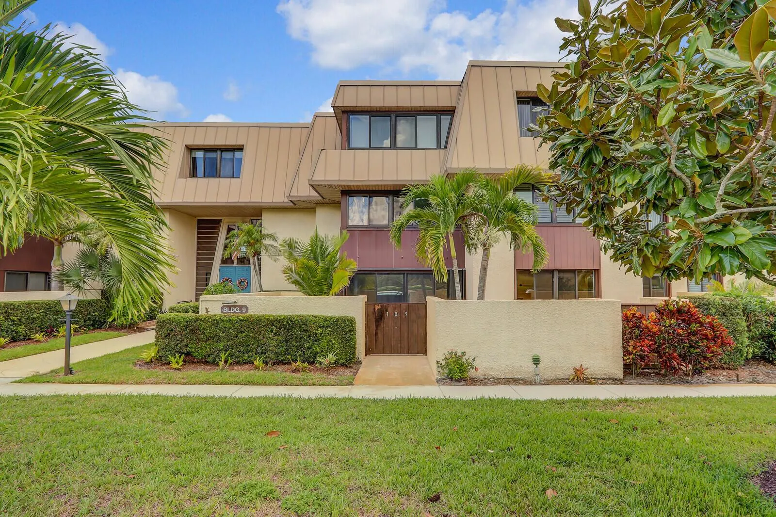 1800 SE St. Lucie Boulevard, #9-103