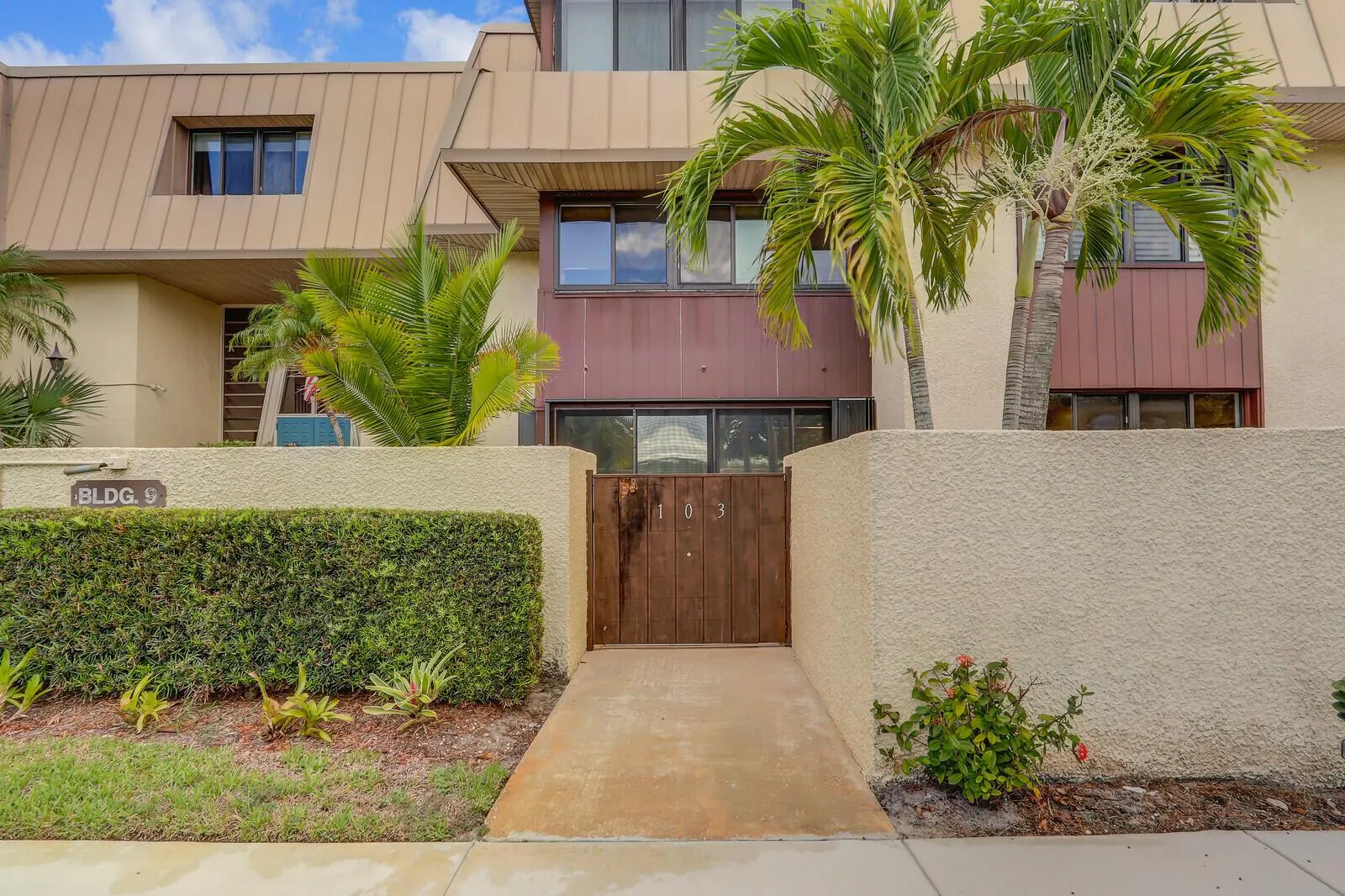 1800 SE St. Lucie Boulevard, #9-103