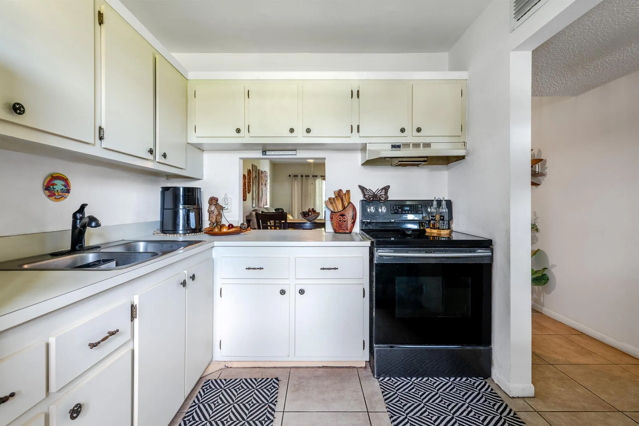 150 Lake Meryl Drive, #143
