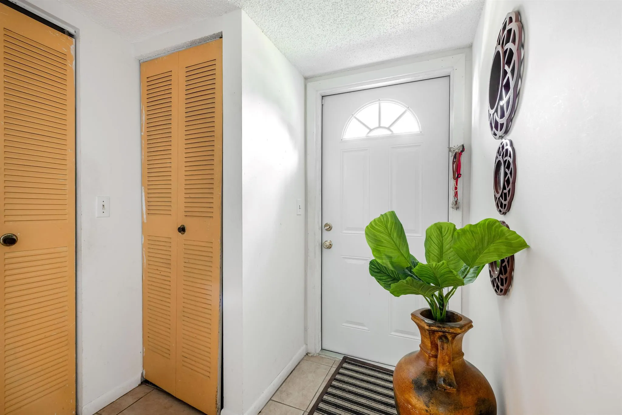 150 Lake Meryl Drive, #143