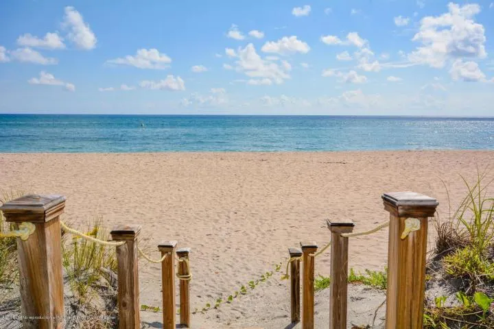 2780 S Ocean Boulevard, #309
