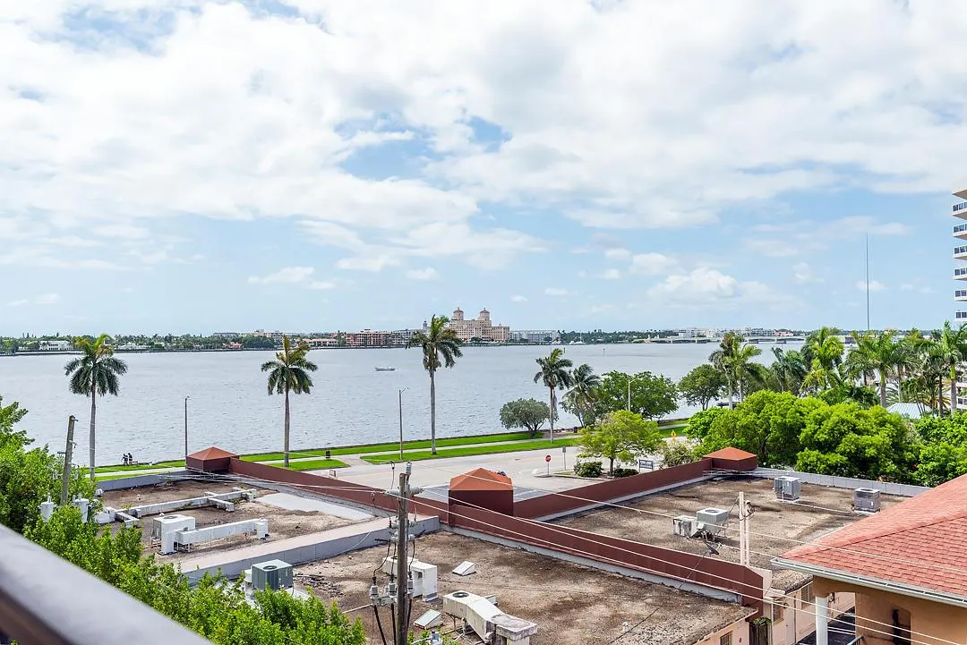 1801 N Flagler Drive, #614