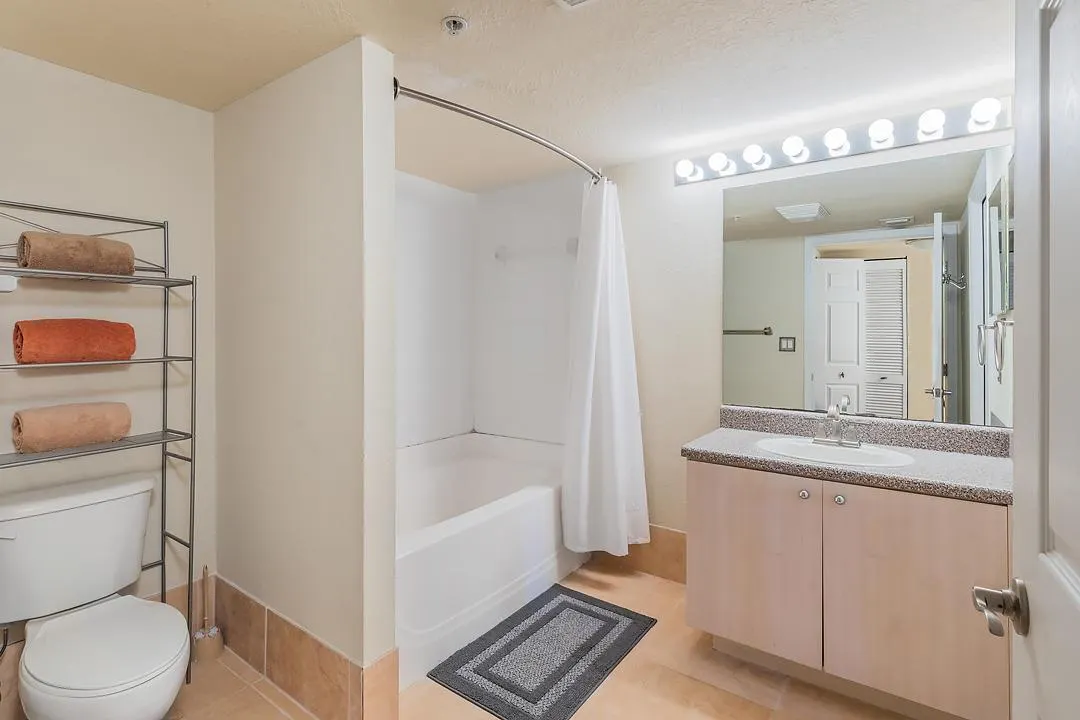 1801 N Flagler Drive, #614