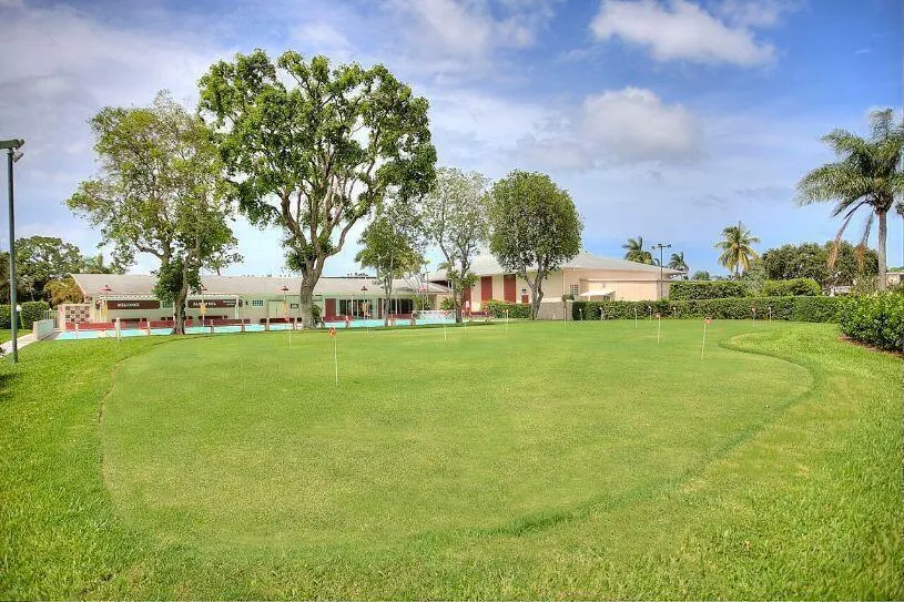 2615 S Garden Drive, #101