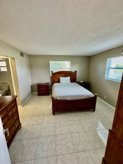 2615 S Garden Drive, #101
